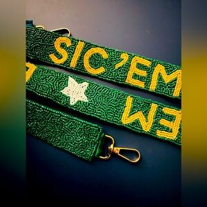 COPY - Collegiate Go Bears Sic ‘Em Game college Day Baylor Beaded Purse Strap G…